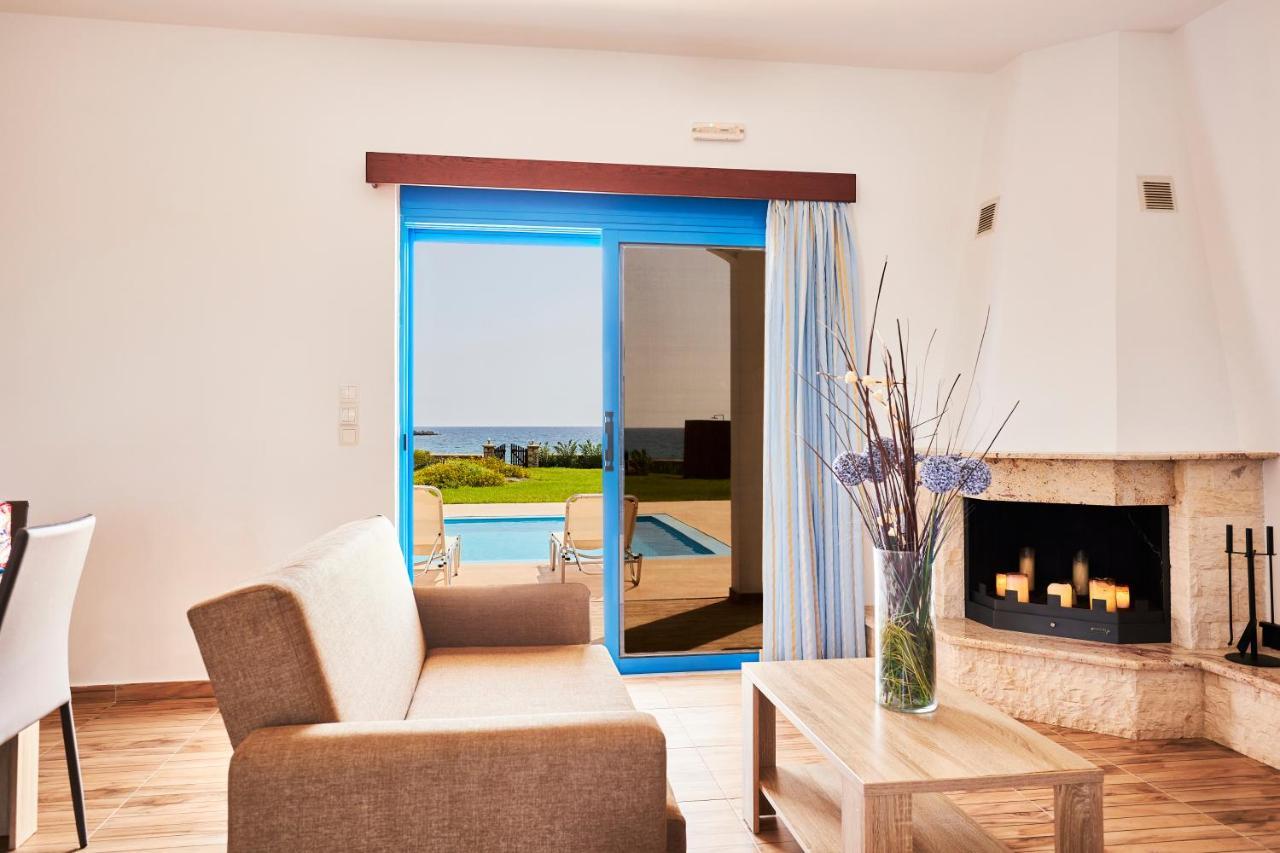 Nerida Beachfront Villa *