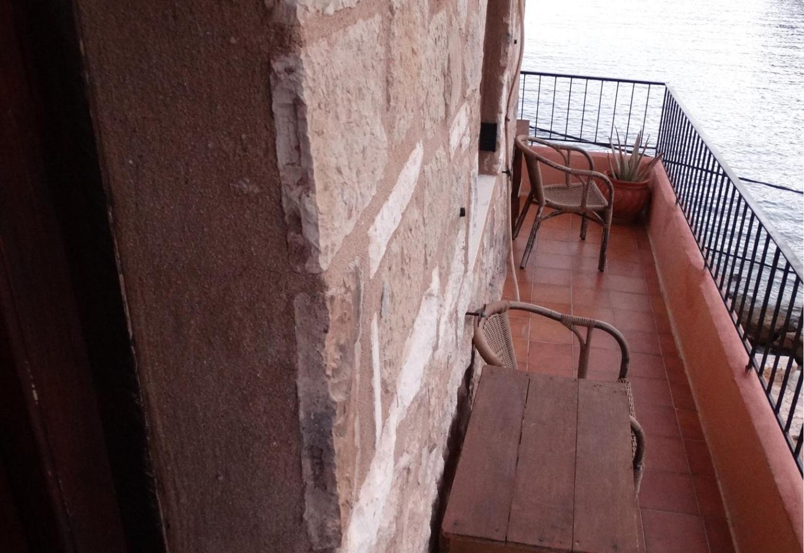 Akrotainaritis Guest house *