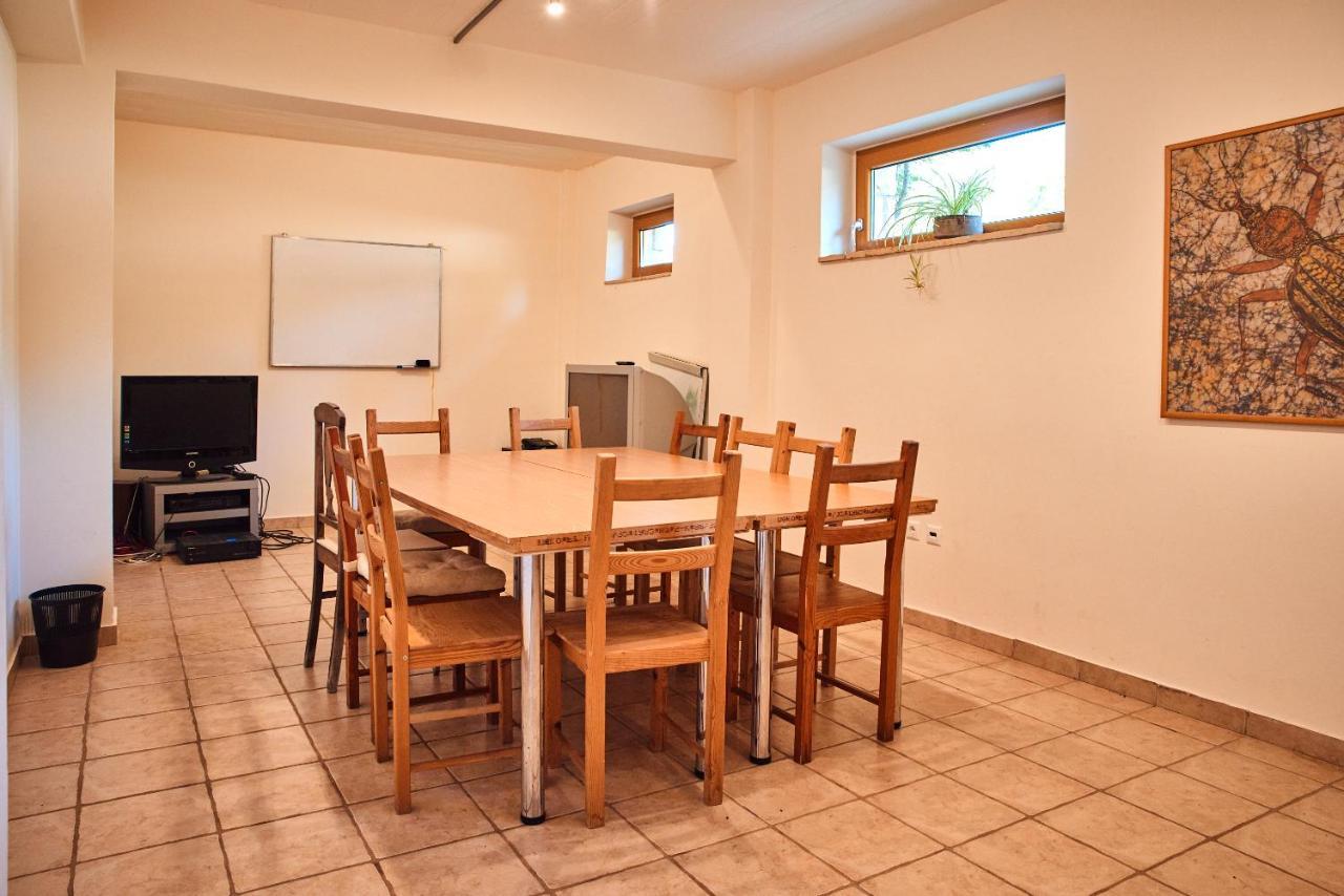 Elisson Guest house