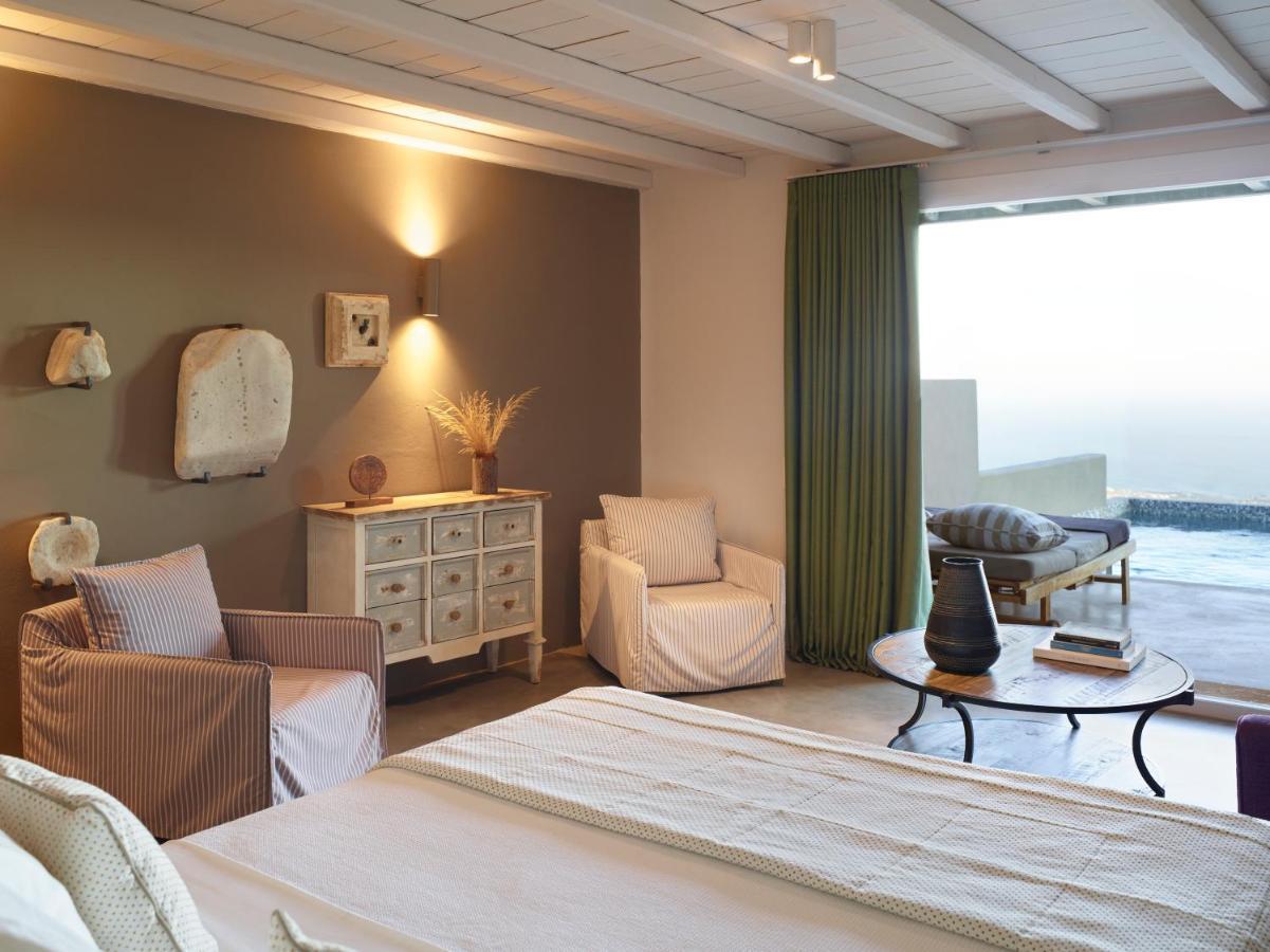 Aeolis Hotel 4*