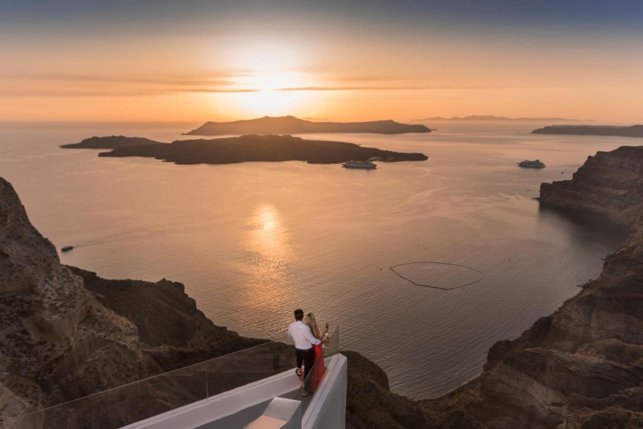 Aparthotel Symphony Santorini