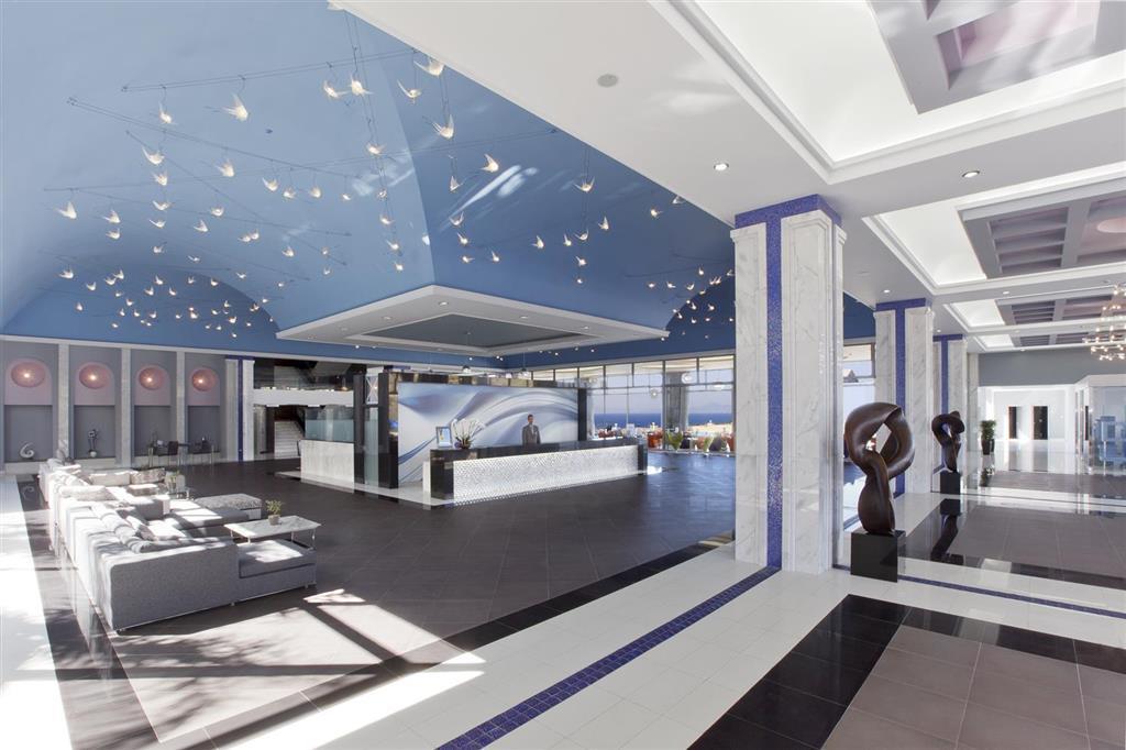 Atrium Platinum Luxury And Hotel *
