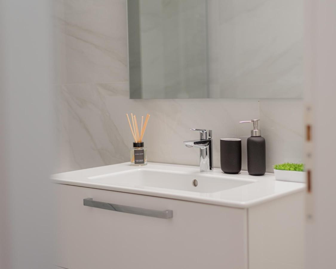 Kolonaki Luxury Apartment