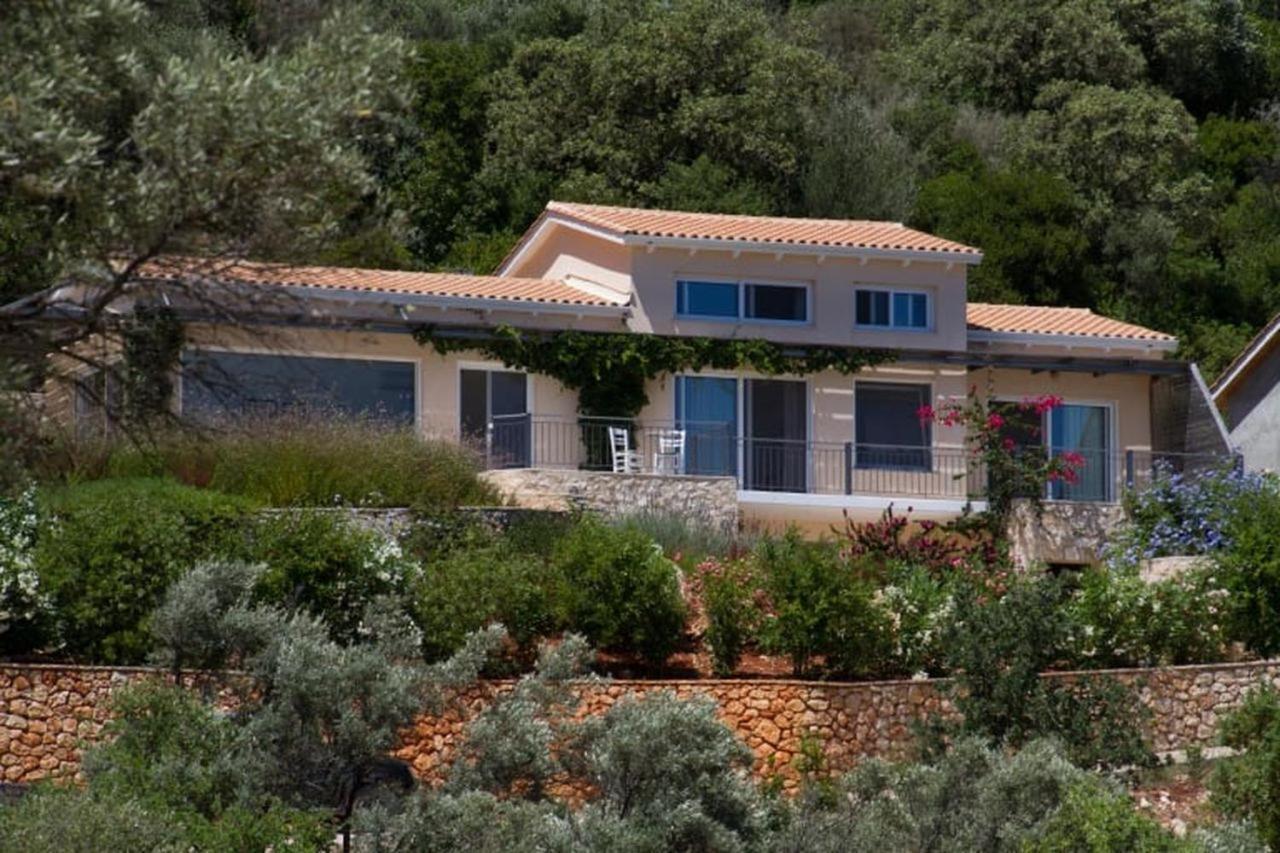 Villa Koumaria *