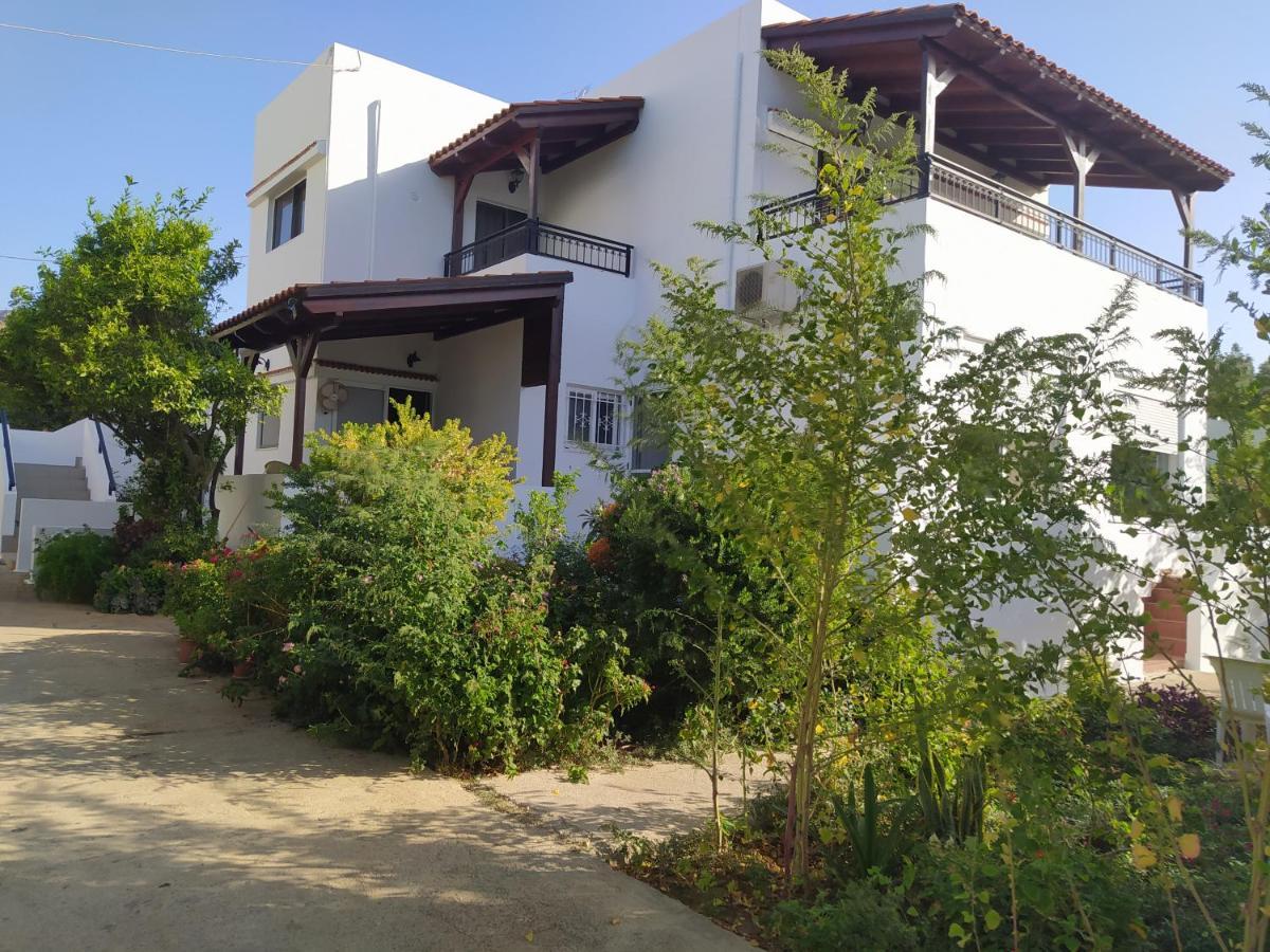 Mear - Cretan Summer Getaways *