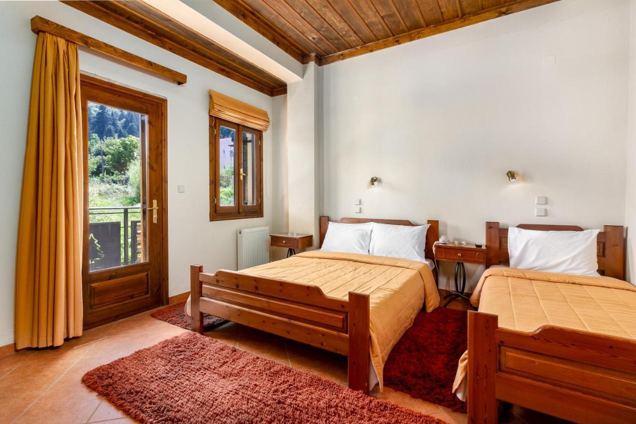 Zampakas Panorama Hotel 3*