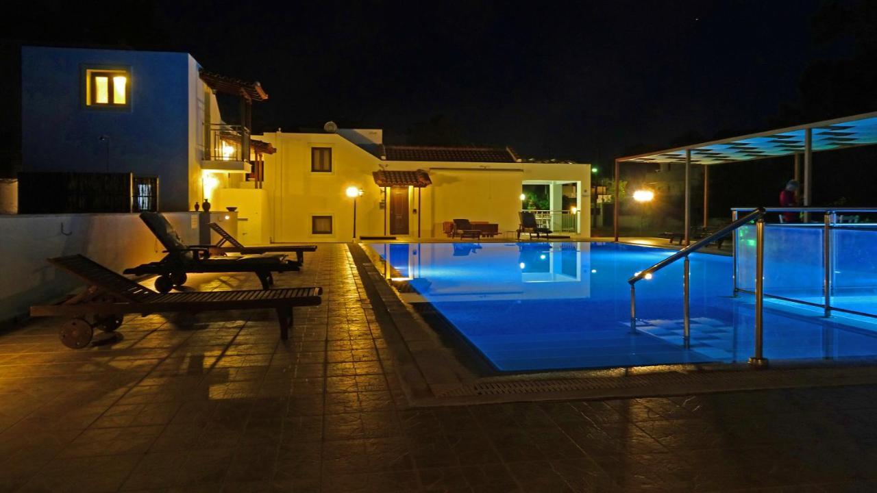 Villa Parissis Eden Skiathos Troulos