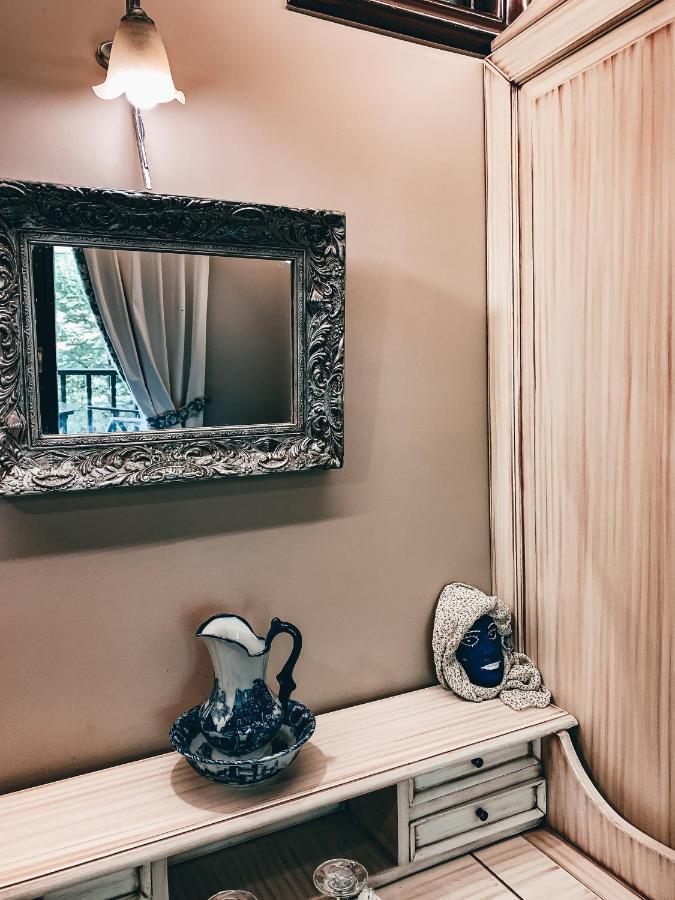 Elena Guest house