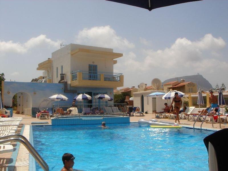 Aparthotel Kasapakis & Hersonissos (Crete)