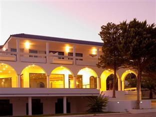 Larisa Boutique Hotel 3*