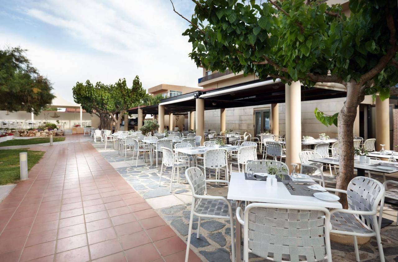 Resort Giannoulis - Santa Marina 4*
