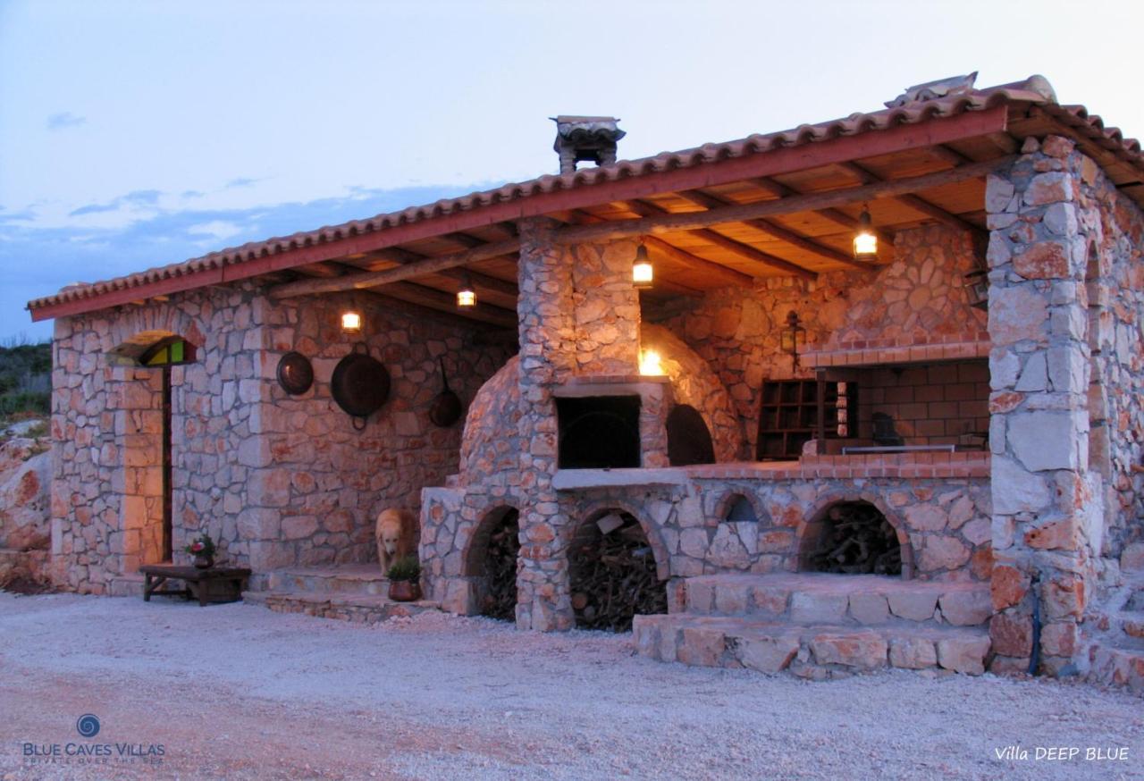 Blue Caves - Exceptional With Private Pools Direct Access To The Sea Korithion