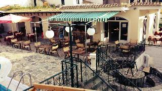Corifo Village 3*