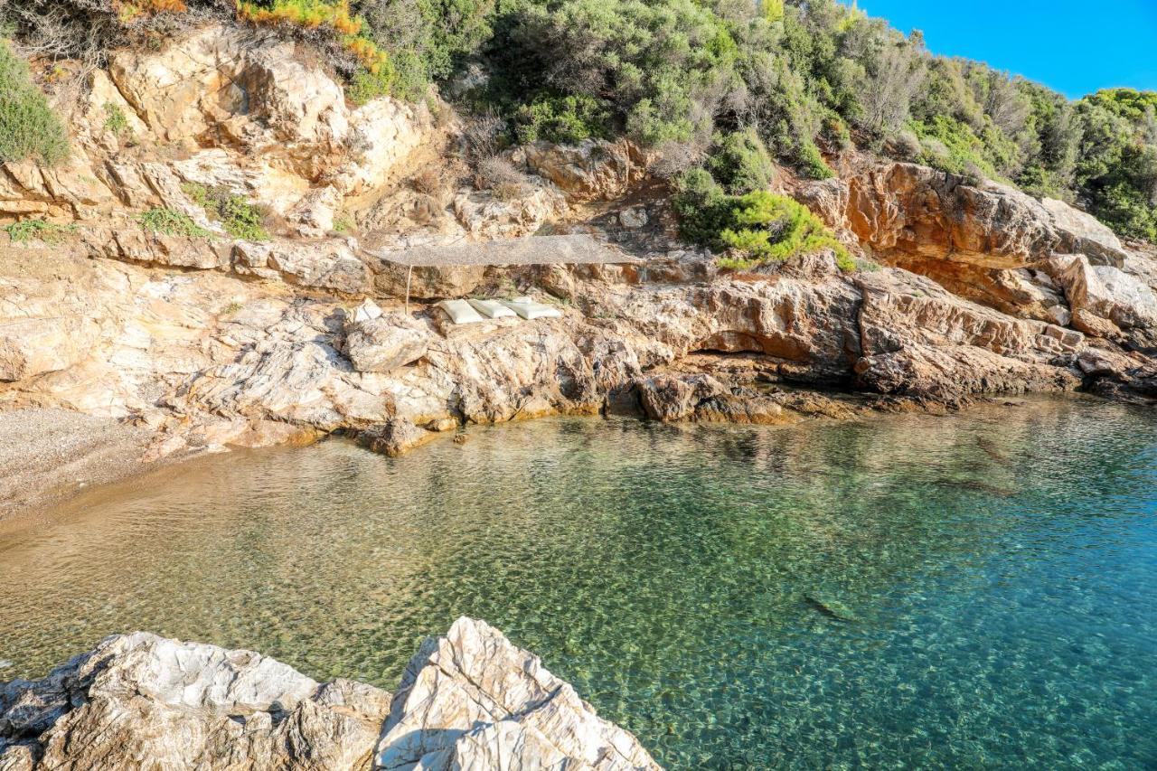 Thalasses Skiathos Villa *