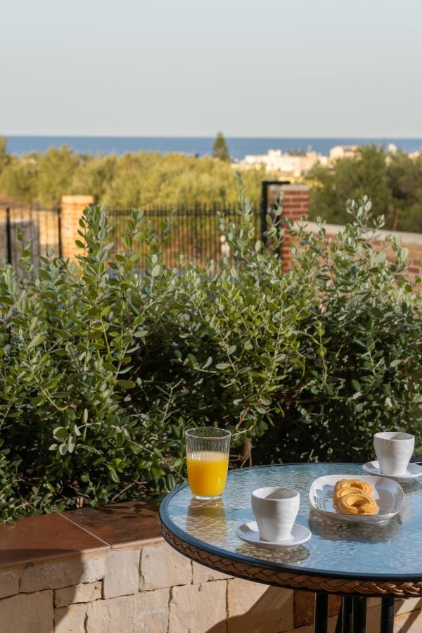 Neriides Hersonissos (Crete)