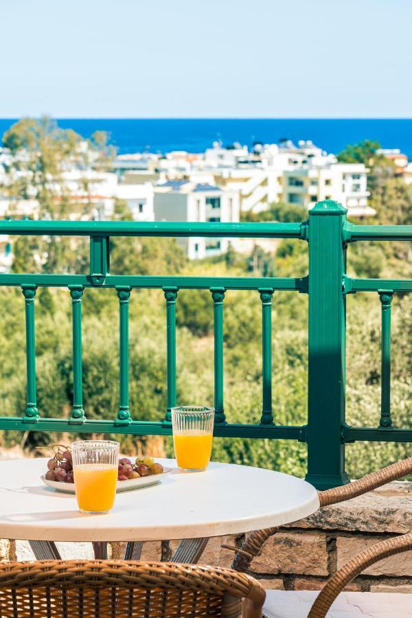 Neriides Hersonissos (Crete)