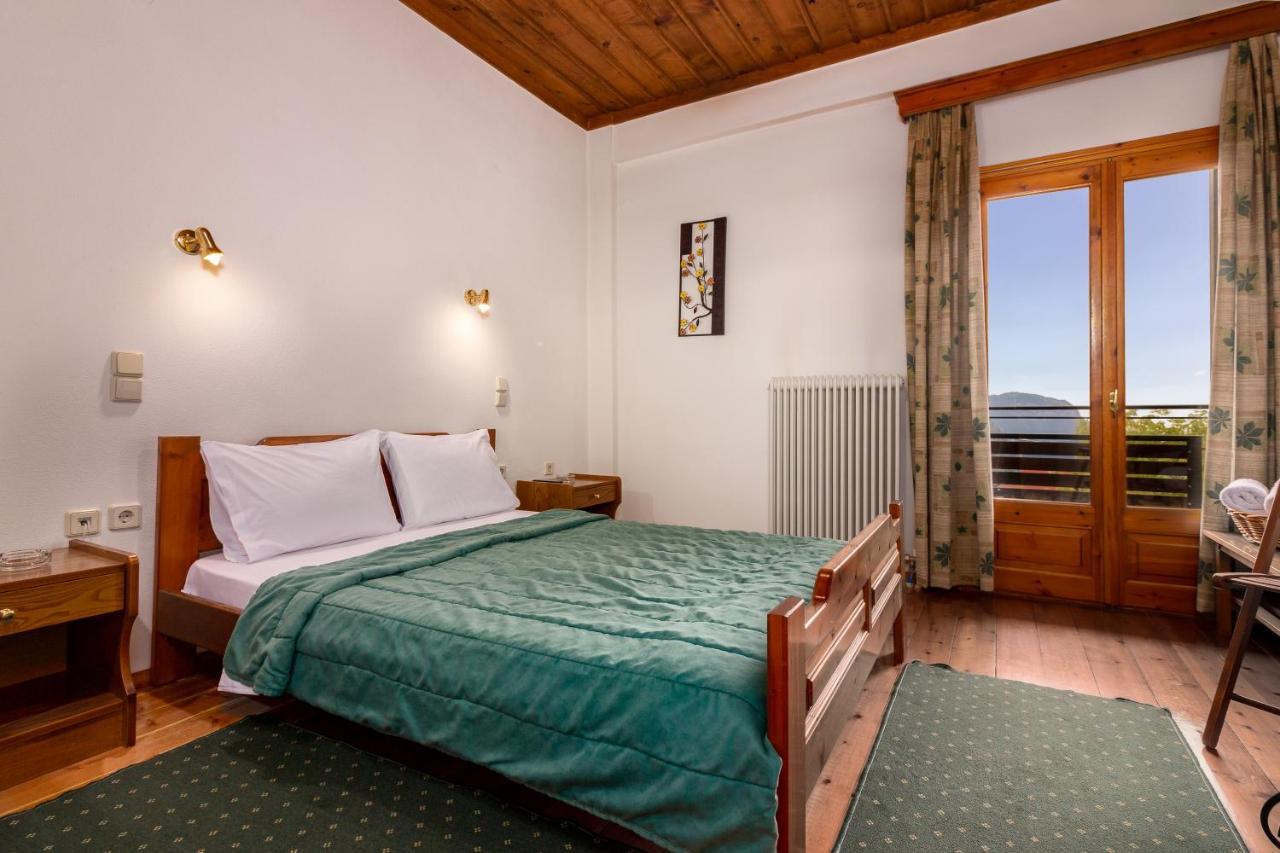 Zampakas Panorama Hotel