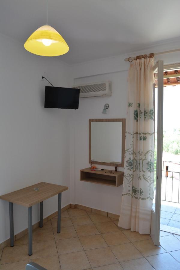 Apartment Petros Giatras -