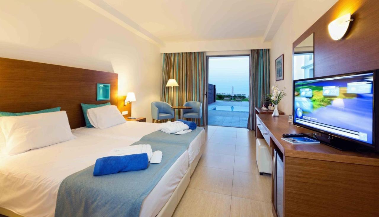 Asterias Hotel