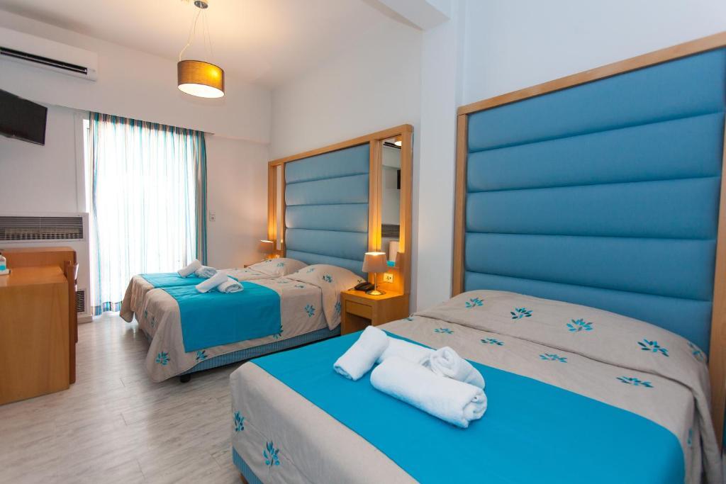 Frini Hotel 3*