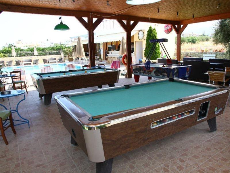 Newcastle Studios * Malia (Crete)