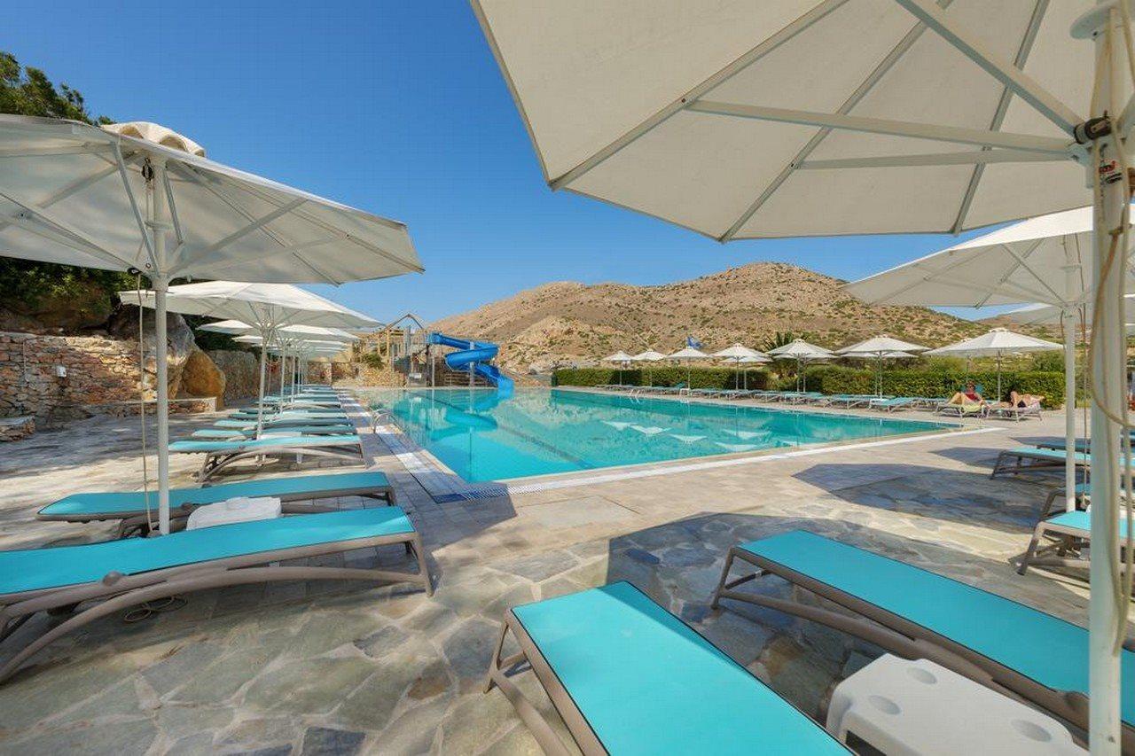 Dolphin Bay Seaside & Hotel Galissas