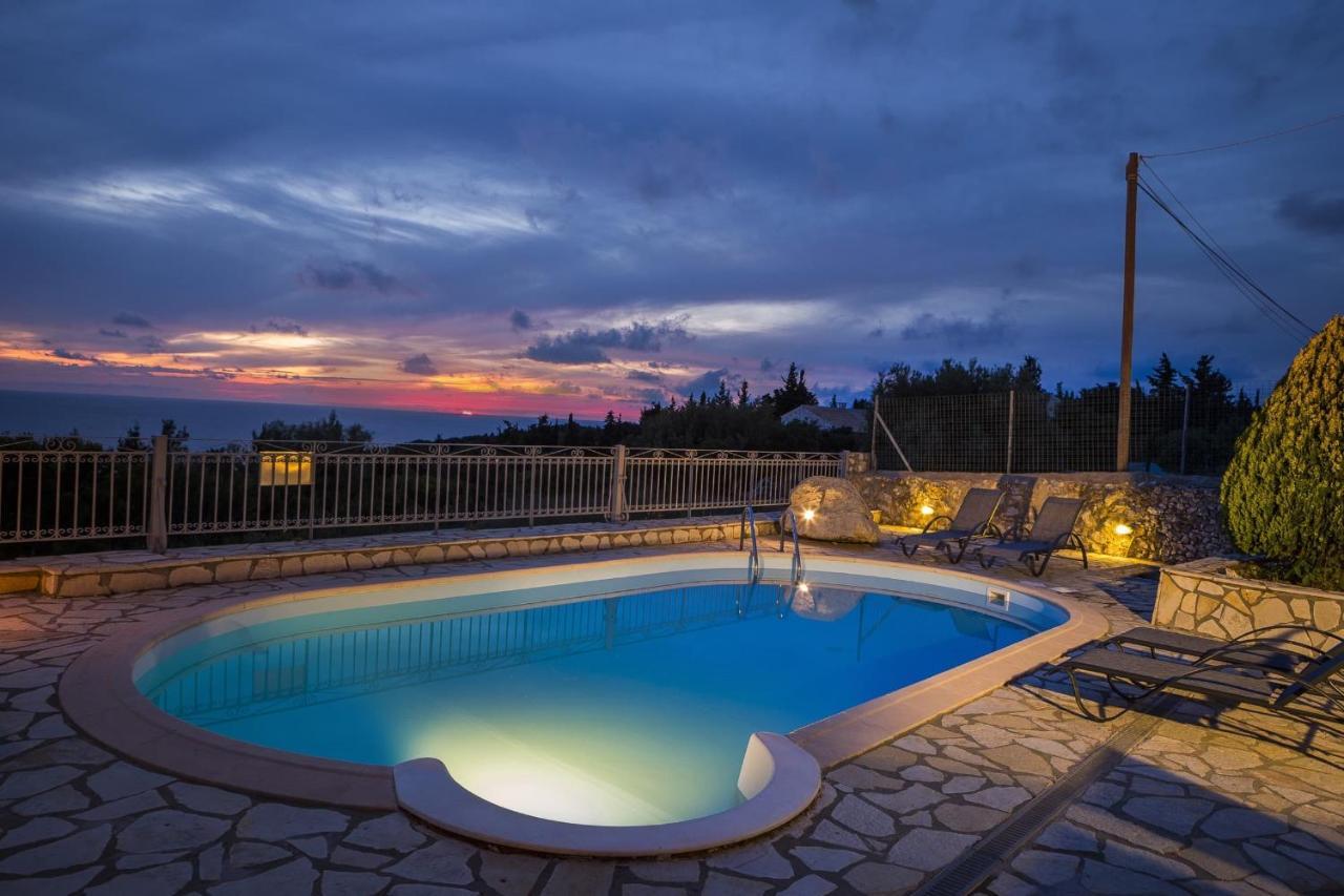 Fantastic View Villa Khalikeri