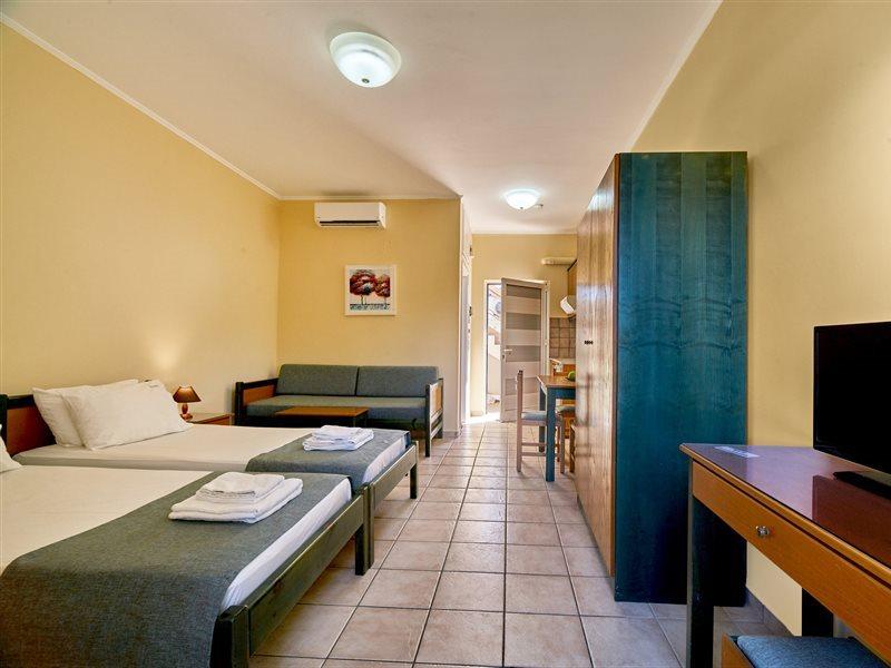 Inea & Aparthotel 2*