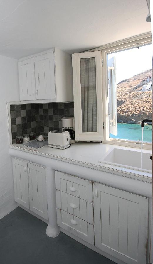 5 Traditional Livadi (Astypalaia)