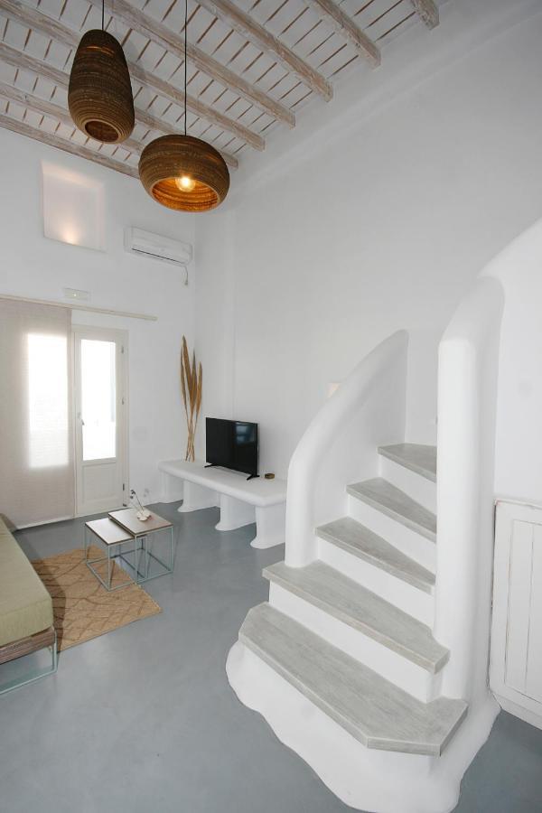 5 Traditional Livadi (Astypalaia)
