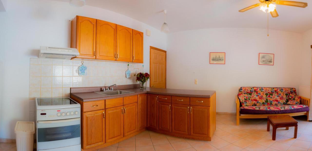 Aparthotel Valsamis Poros (Kefalonia)
