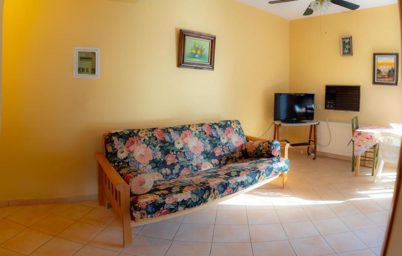 Aparthotel Valsamis