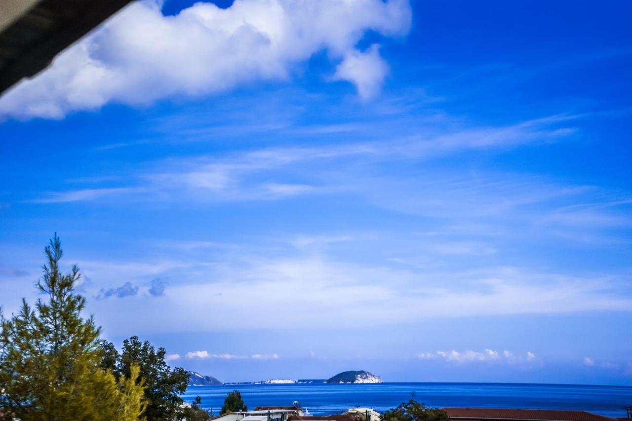 Paradise Vezal Aparthotel