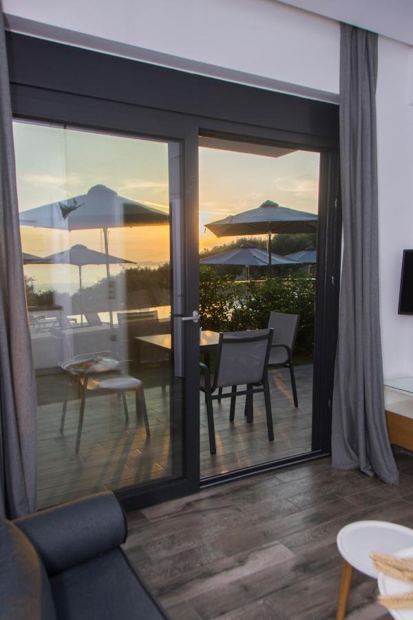 The View Sofas Coastal Retreat Aparthotel