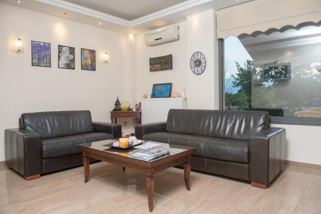Ino Luxury Aparthotel 3*