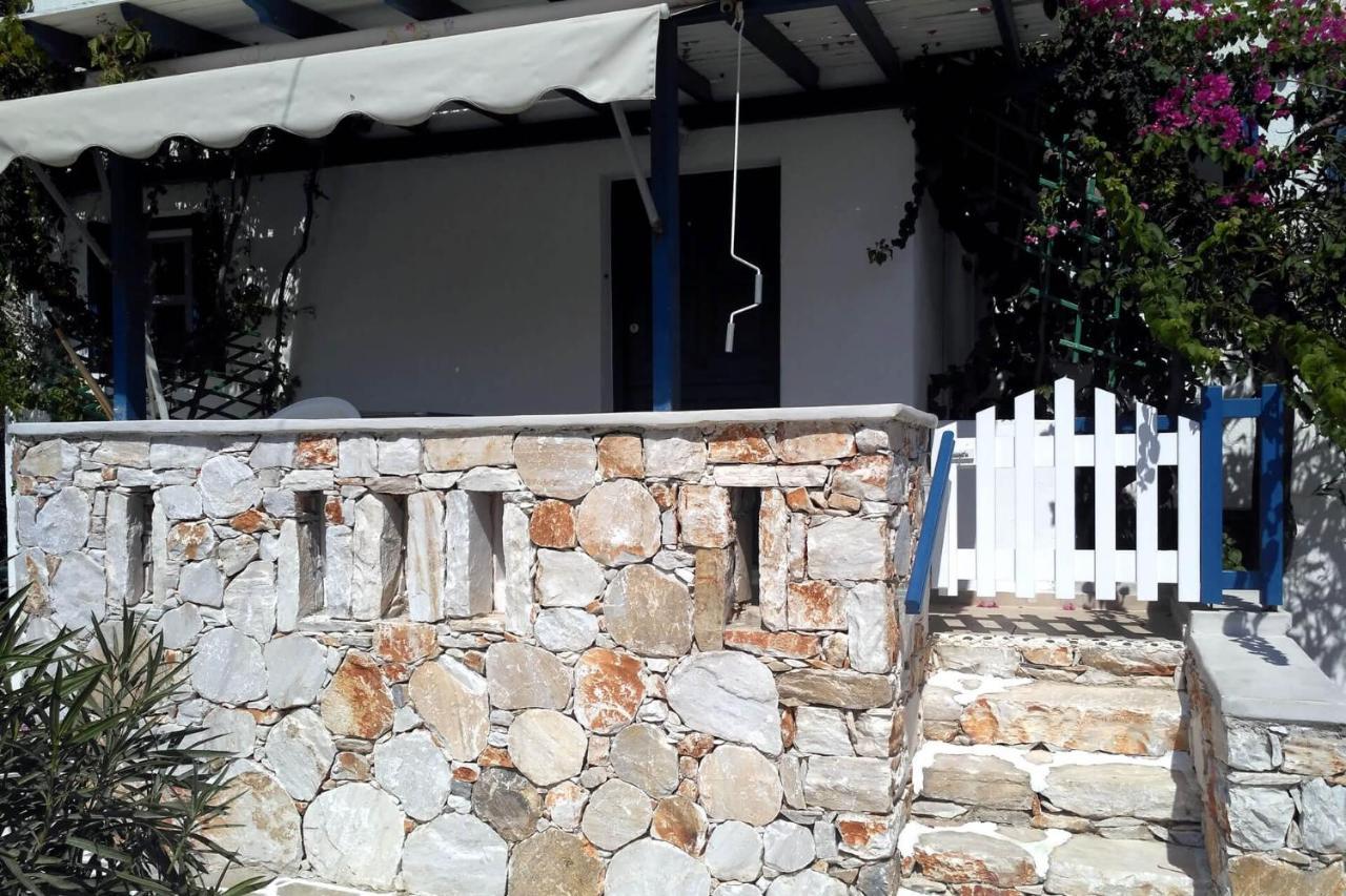 Crystal Naxos 1 At Mikri Vigla