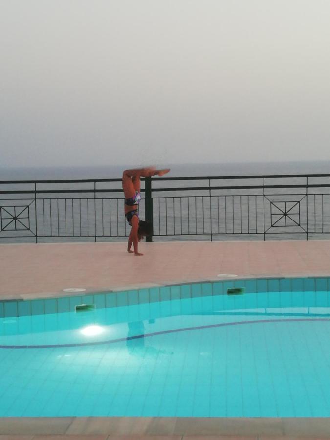 Hill Of Calm Hotel 2*