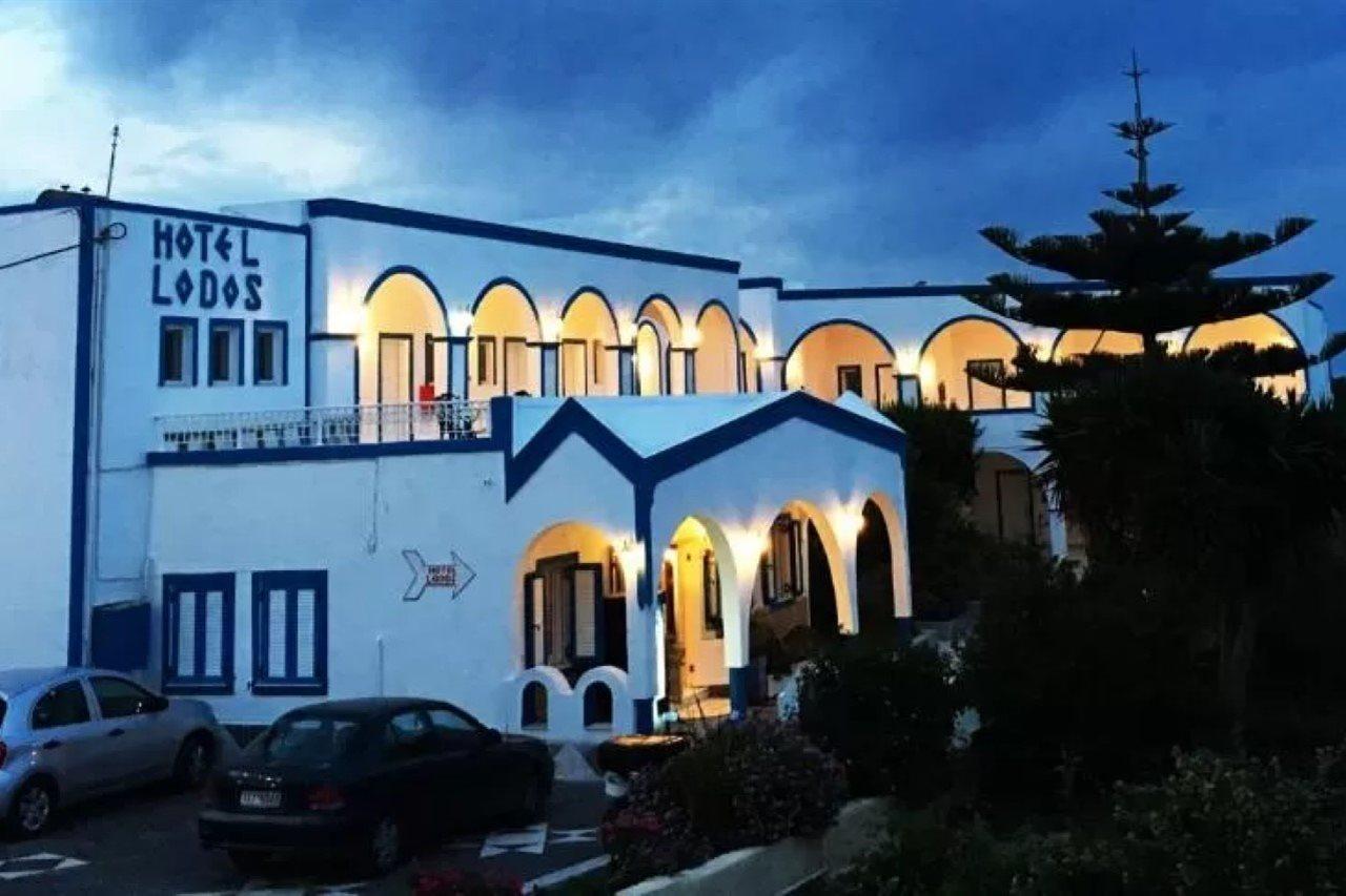 Lodos 2* Karterados (Santorini)