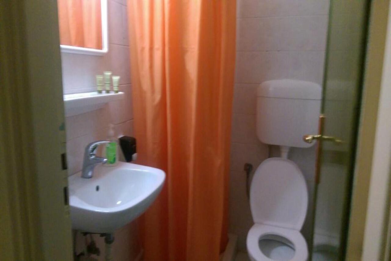 Hotel Les Amis 2*