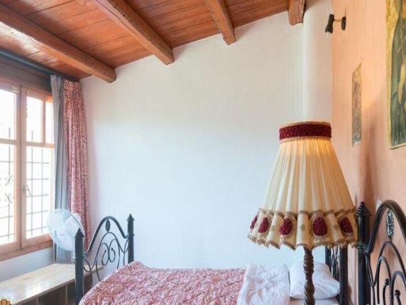 Hotel Almond Tree 3*