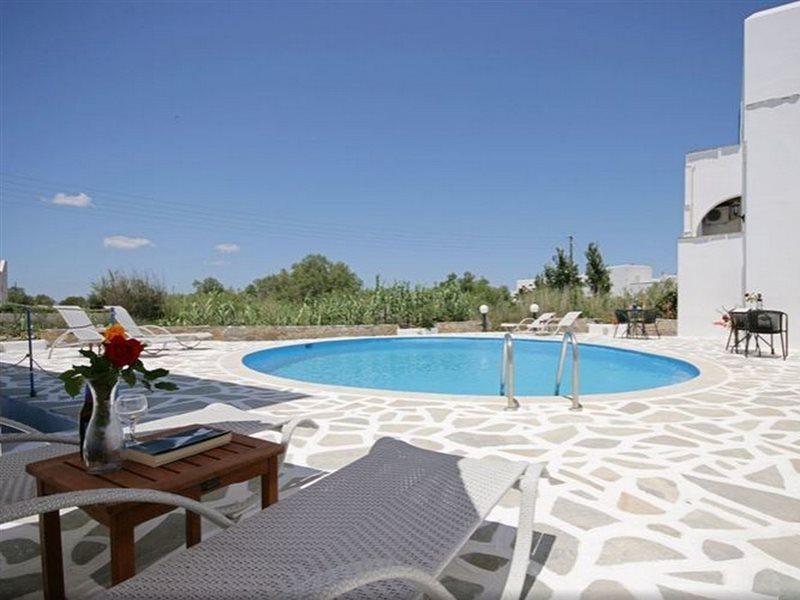 Sunny 2* Naxos City