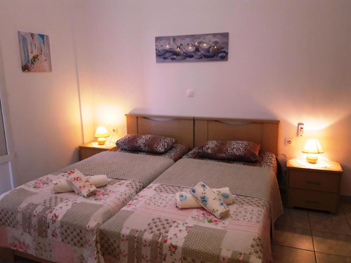 Larinaki's No3 Holiday home *