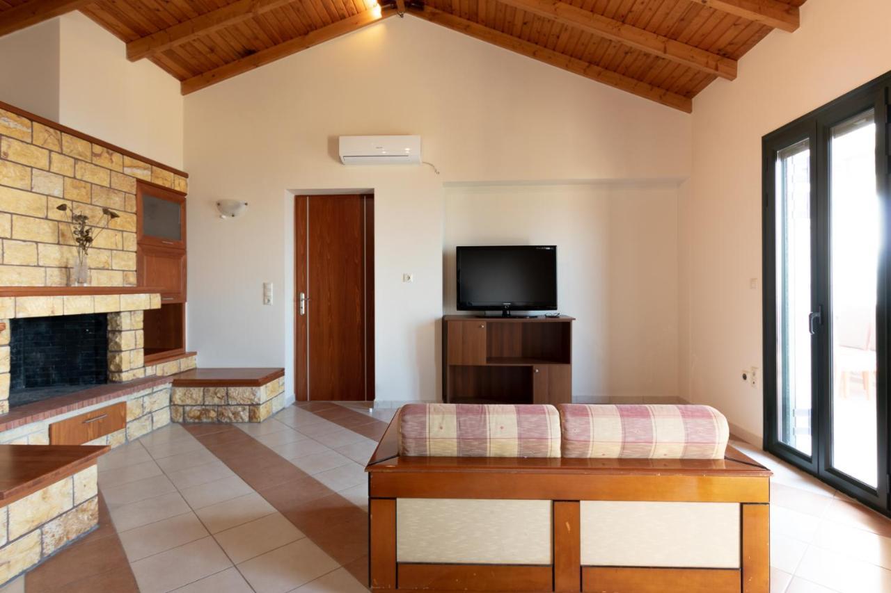 Papadeas Holiday home Megali Mantineia