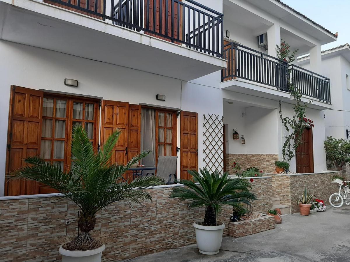 Lefteris *