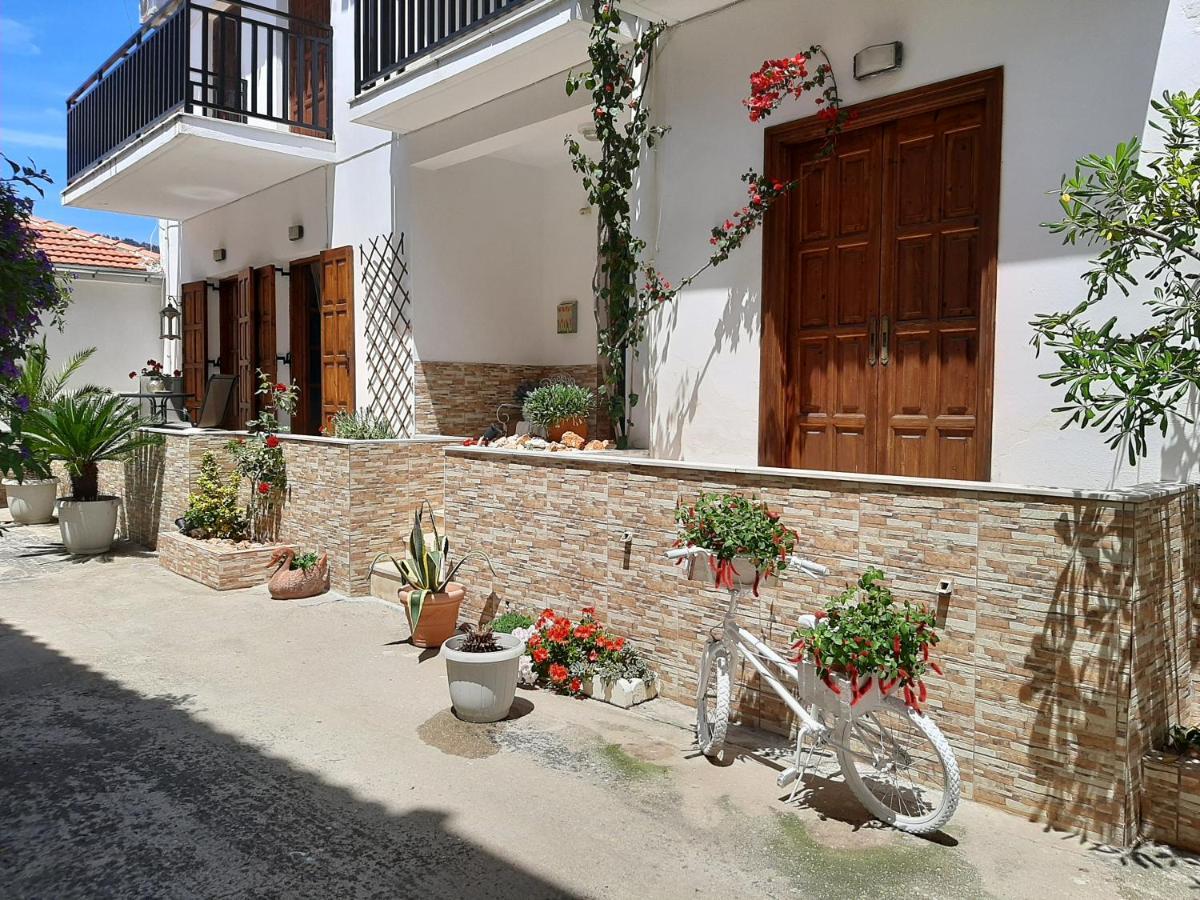 Apartment Lefteris