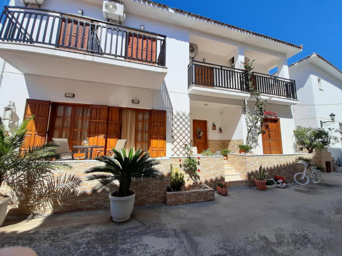 Apartment Lefteris Skiathos Town