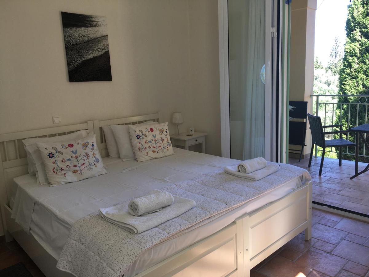 Villa Gastouri Pascalia With Heated Pool In October And Views *