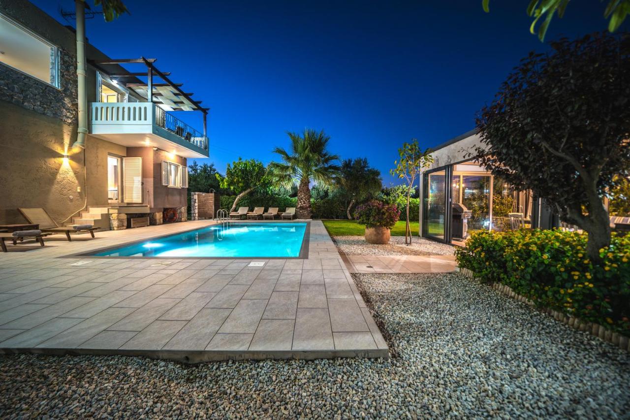 Villa Petronila Luxury With Heated Private Pool Kissamos