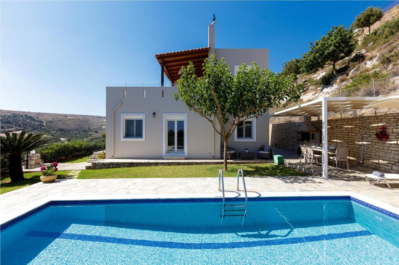 Agios Antonios Villa *