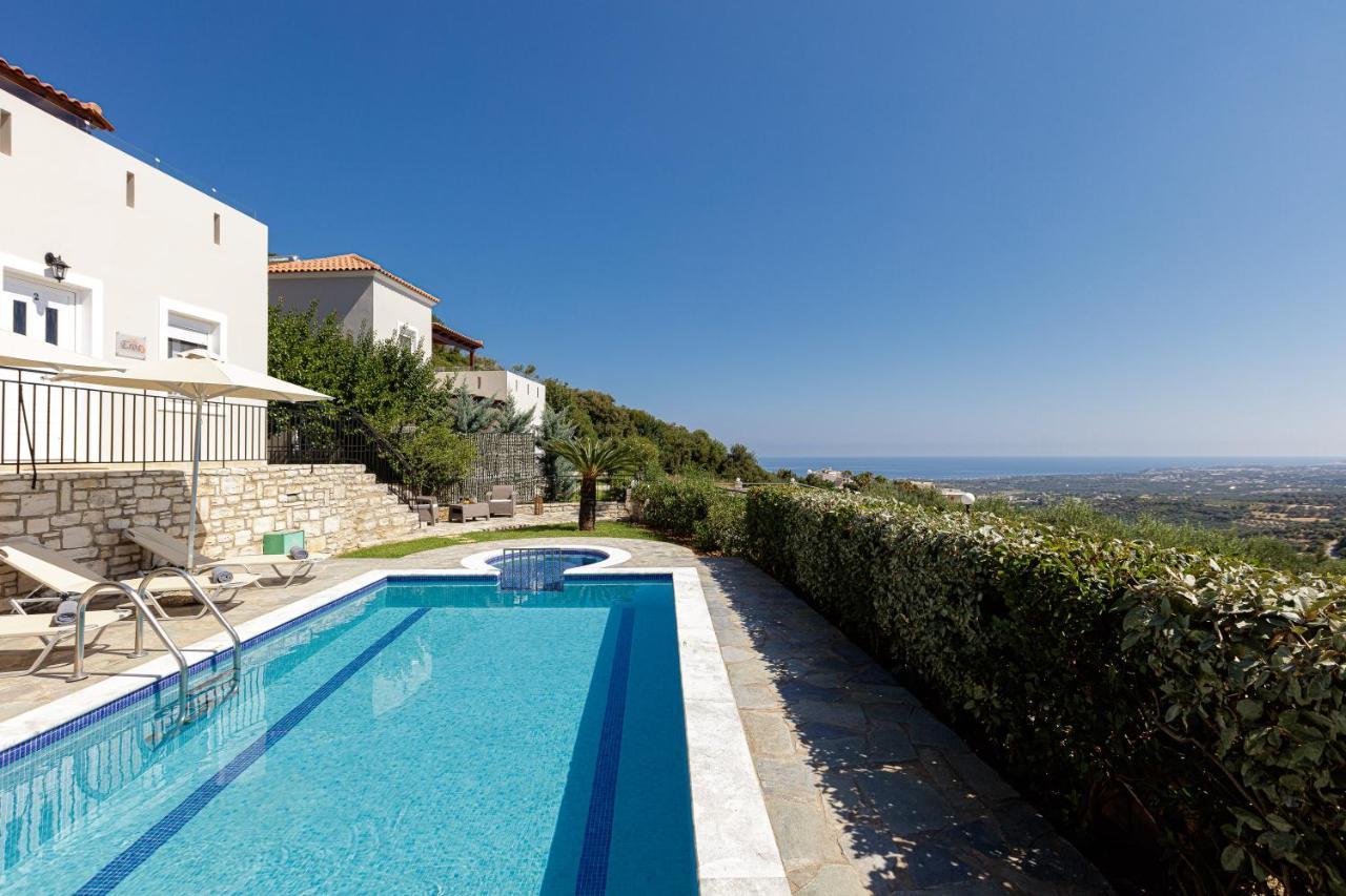 Villa Agios Antonios Agia Triada